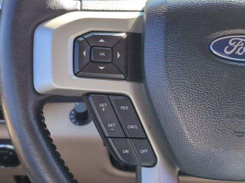 Used 2018 Ford F250 Lariat image 25