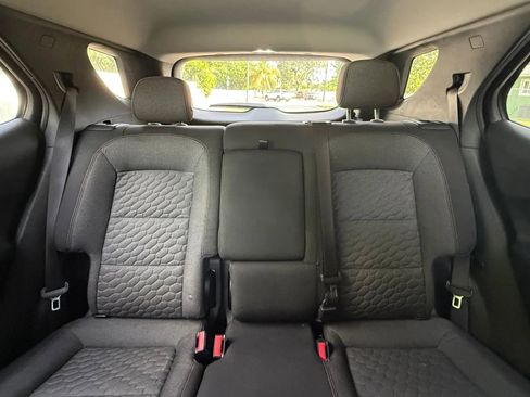 Used 2020 Chevrolet Equinox LT image 14