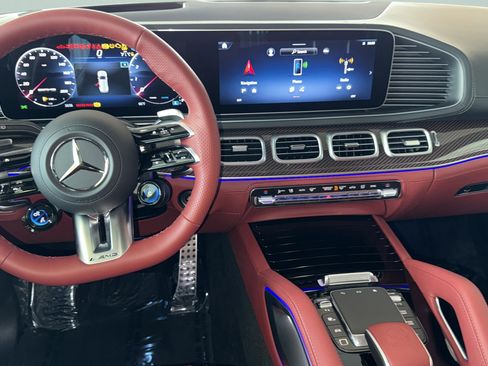 New 2026 Mercedes-Benz GLS 63 AMG 4MATIC image 23