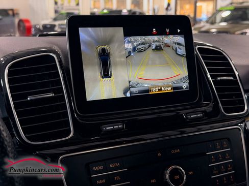 Used 2018 Mercedes-Benz GLE 350 GLE 350 4MATIC Sport Utility 4 w/ Premium 1 Package image 29