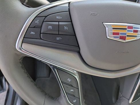 Certified 2024 Cadillac XT5 Premium Luxury w/ Technology Package FWD image 15
