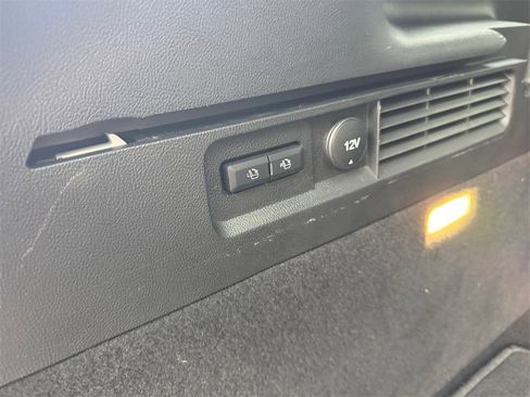 Used 2018 Lincoln MKX Reserve w/ Luxury Package image 18