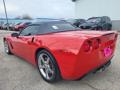 Used 2007 Chevrolet Corvette Convertible w/ Preferred Equipment Group image 7