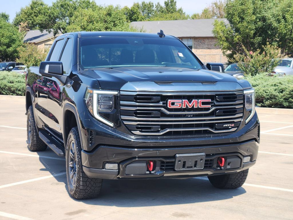 Used 2024 GMC Sierra 1500 AT4 w/ Technology Package AWD/4WD image 3