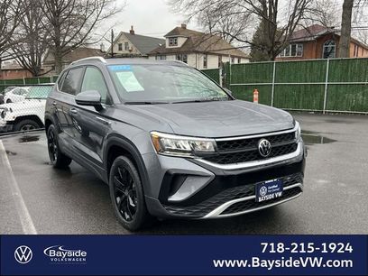 Certified 2022 Volkswagen Taos SE