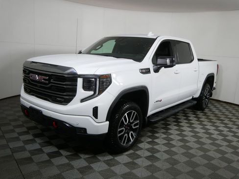 Used 2023 GMC Sierra 1500 AT4 w/ Technology Package image 6