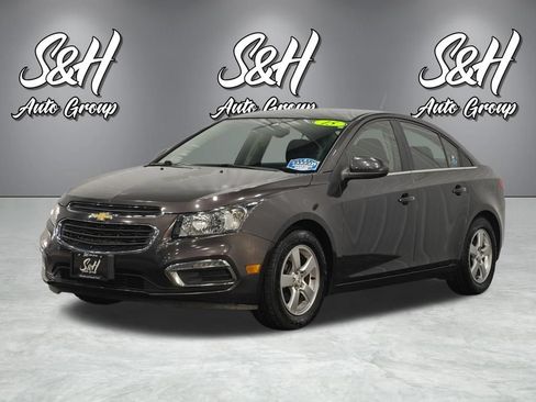 Used 2015 Chevrolet Cruze LT FWD image 18