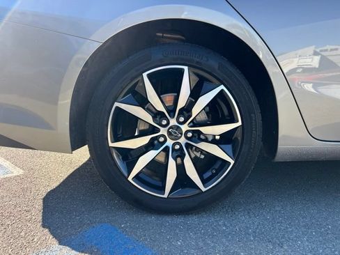 Used 2024 Chevrolet Malibu RS w/ LPO, Floor Liner Package FWD image 5