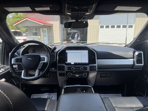 Used 2022 Ford F350 Lariat w/ Lariat Ultimate Package AWD/4WD image 38