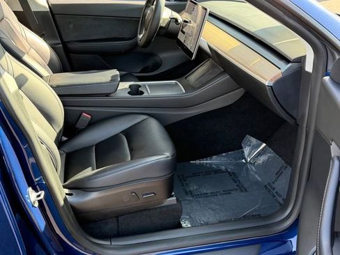 Used 2021 Tesla Model Y Long Range image 22