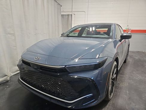 New 2026 Toyota Crown Nightshade image 3