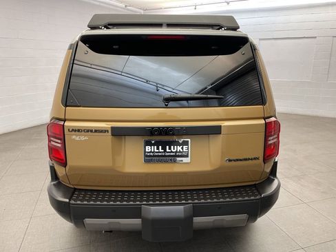 Used 2025 Toyota Land Cruiser w/ Premium Package image 6