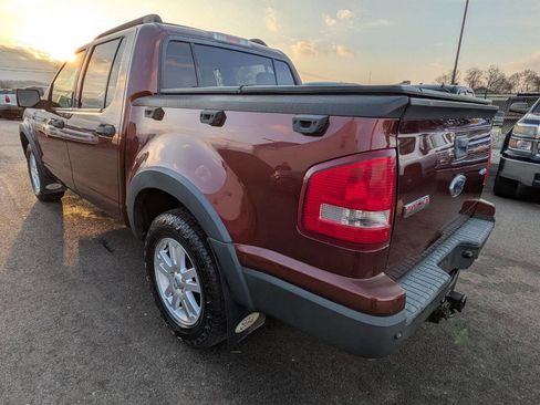 Used 2010 Ford Explorer Sport Trac XLT image 6