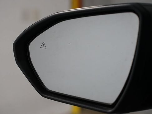 Used 2026 Hyundai Santa Cruz SEL FWD image 24