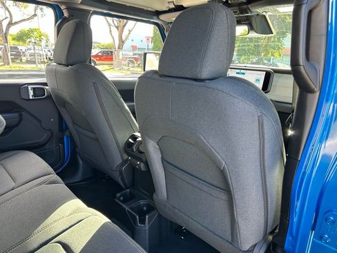 New 2026 Jeep Wrangler Unlimited Sport image 33