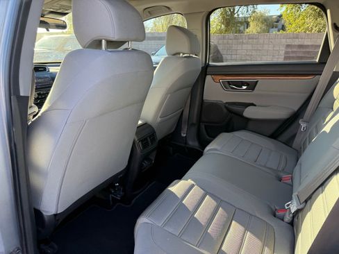 Used 2018 Honda CR-V EX image 11