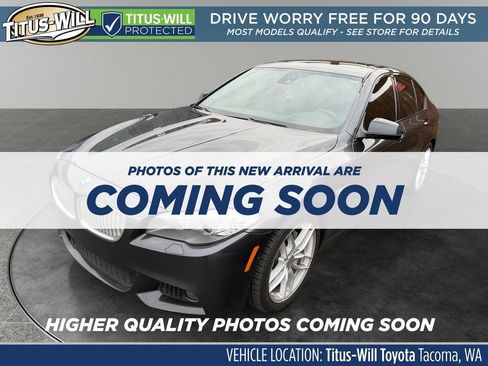 Used 2012 BMW 550i Sedan RWD image 2