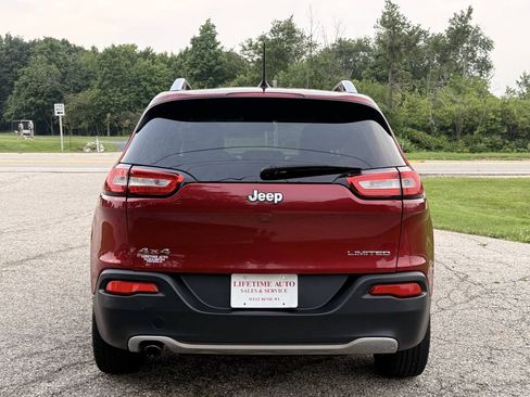 Used 2016 Jeep Cherokee Limited AWD/4WD image 4