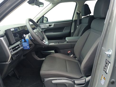New 2026 Hyundai Santa Fe SE FWD image 9