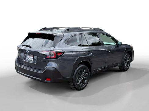 Used 2023 Subaru Outback Onyx Edition AWD/4WD image 5
