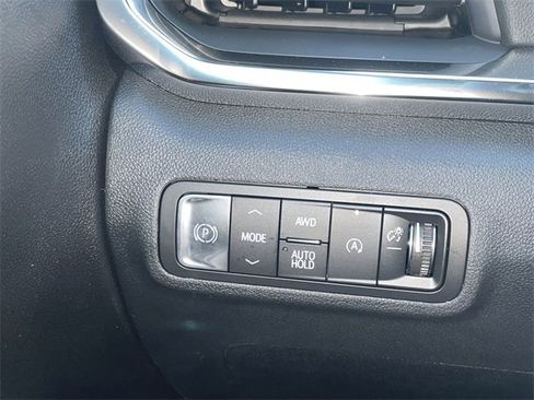 New 2026 GMC Terrain Elevation w/ Elevation Premium Package image 18