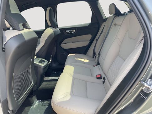 Used 2026 Volvo XC60 B5 Plus w/ Climate Package AWD/4WD image 24