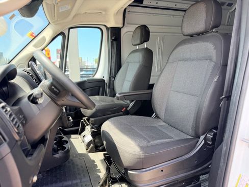 Used 2023 RAM ProMaster 3500 w/ Premium Convenience Group FWD image 15
