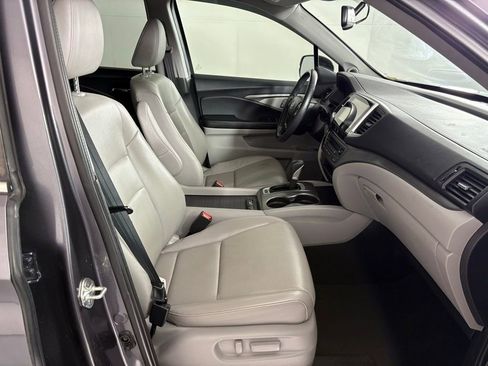 Used 2019 Honda Ridgeline RTL-T image 38