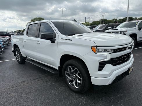 Used 2023 Chevrolet Silverado 1500 RST w/ LPO, Dark Essentials Package AWD/4WD image 7