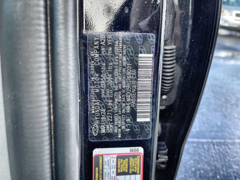 Used 2024 Hyundai Elantra SEL FWD image 25