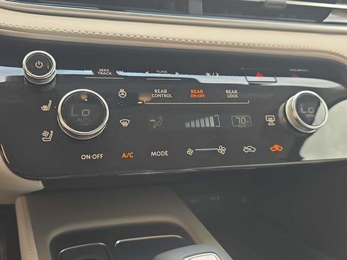 Certified 2026 INFINITI QX60 Luxe w/ Cargo Package FWD image 20