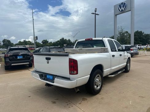 Used 2006 Dodge Ram 2500 Truck SLT RWD image 5