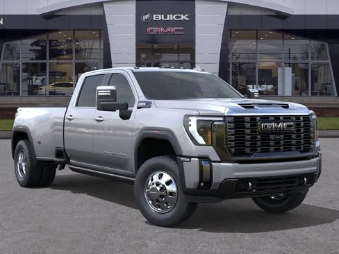 New 2026 GMC Sierra 3500 Denali Ultimate image 7