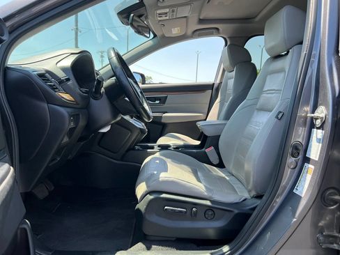 Used 2017 Honda CR-V Touring image 6