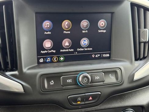 Certified 2024 GMC Terrain SLE w/ Driver Convenience Package image 16