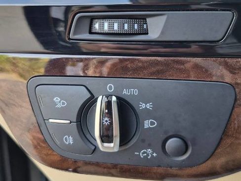 Used 2017 Audi Q7 3.0T Premium Plus image 30