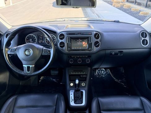 Used 2016 Volkswagen Tiguan SE image 13