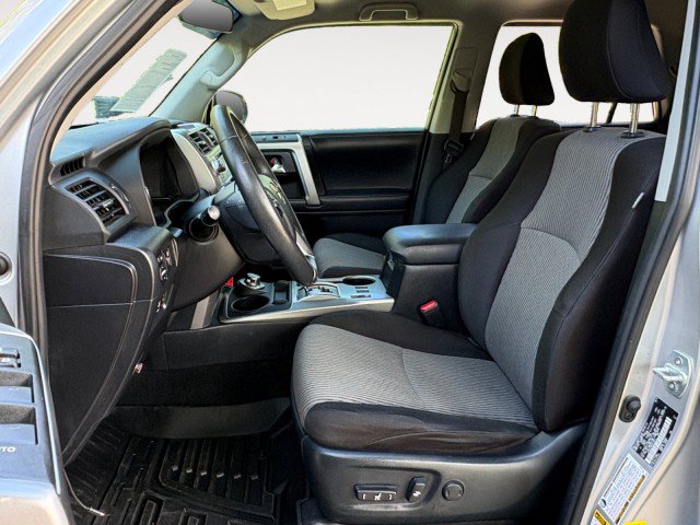 Used 2019 Toyota 4Runner SR5 AWD/4WD image 2