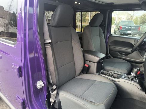 New 2026 Jeep Gladiator Sport image 23