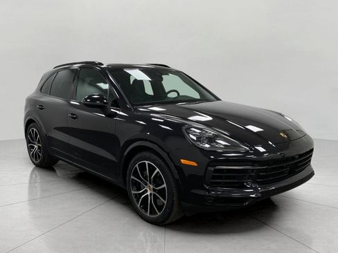 Used 2020 Porsche Cayenne S image 12