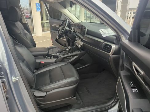 Used 2023 Kia Telluride S image 37