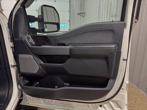 Used 2023 Ford F450 Lariat w/ Lariat Ultimate Package AWD/4WD image 23