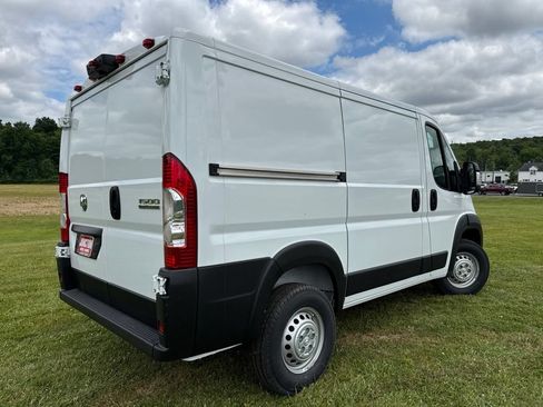 New 2026 RAM ProMaster 1500 w/ Convenience Group FWD image 7