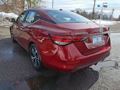 Used 2023 Nissan Sentra SV image 4