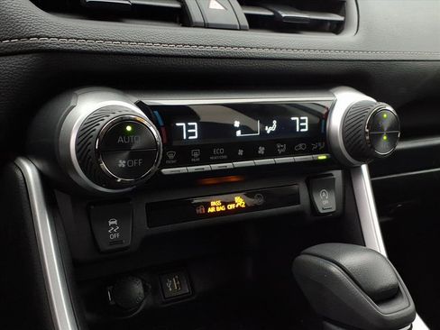 Used 2024 Toyota RAV4 XLE image 20