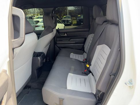 Used 2025 Toyota Tacoma TRD Off-Road AWD/4WD image 15