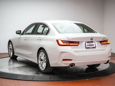 Used 2026 BMW 330i Sedan w/ Premium Package RWD image 7