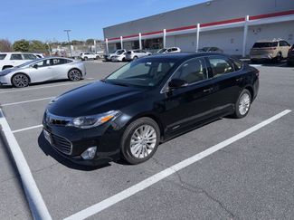 Used 2014 Toyota Avalon Limited w/ Technology Package video 1