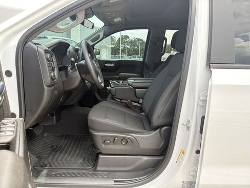 Used 2025 Chevrolet Silverado 1500 Custom AWD/4WD image 14