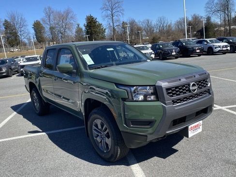 New 2025 Nissan Frontier SV image 2